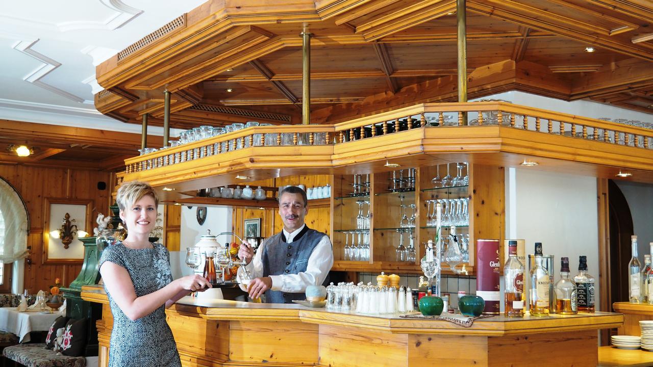Hotel Schwarzenbergs Traube Glottertal Esterno foto